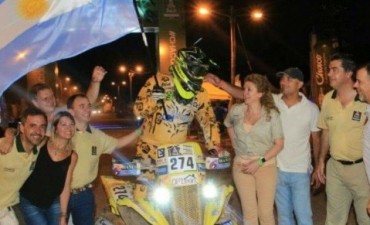 DAKAR 2017: PEPPO DESPIDIÓ A LOS COMPETIDORES QUE SE TRASLADARON A TUCUMÁN