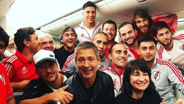 El plantel de River volvió de fiesta de Miami