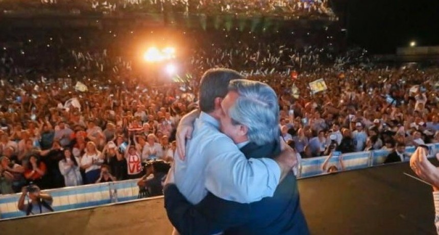 ALBERTO FERNÁNDEZ LLEGA AL CHACO, SU PRIMERA VISITA OFICIAL COMO PRESIDENTE