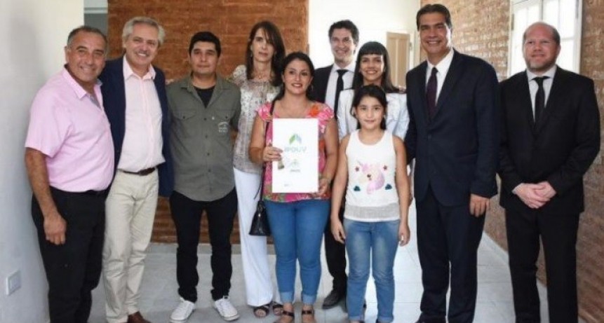 VISITA PRESIDENCIAL: “SABEMOS QUE CON ALBERTO FERNÁNDEZ, LA ARGENTINA Y EL CHACO SE PONEN DE PIE”, DIJO CAPITANICH