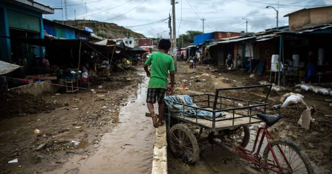 Asciende a 90 la cifra de muertos tras inundaciones en Perú
