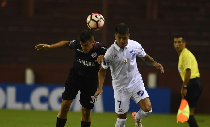 Tras la tragedia, Chapecoense vuelve a ser local ante Lanús