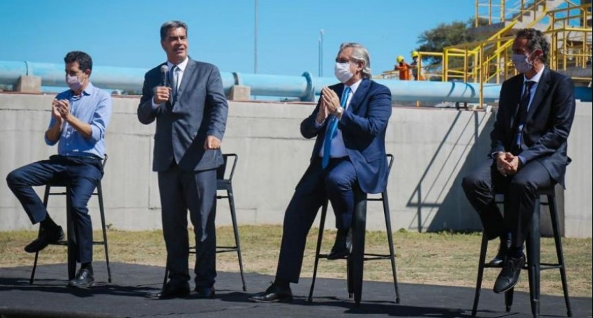 REPARACIÓN HISTÓRICA: CAPITANICH Y ALBERTO FERNÁNDEZ INAUGURARON EL ACUEDUCTO DE EL IMPENETRABLE CHAQUEÑO
