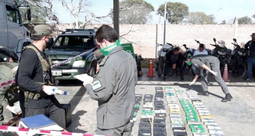 Secuestraron más de 260 kg de cocaína en el límite con Santiago