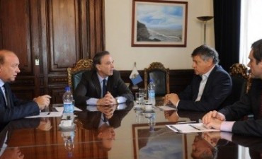 PEPPO SE REUNIÓ CON EL SENADOR PICHETTO Y ASEGURÓ: “NUESTRO DESAFÍO ES PREGONAR LA EQUIDAD DE RECURSOS NACIONALES” 
