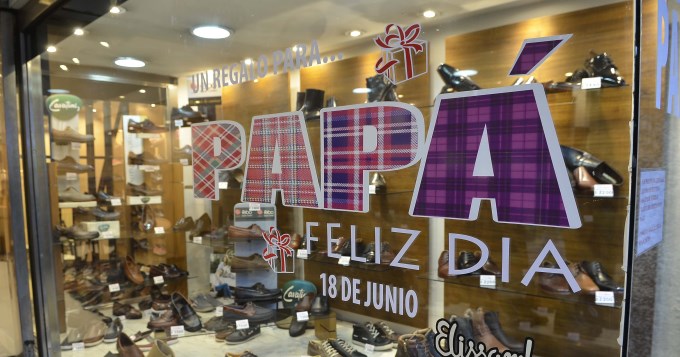 Caída en las ventas de comercios minoristas 