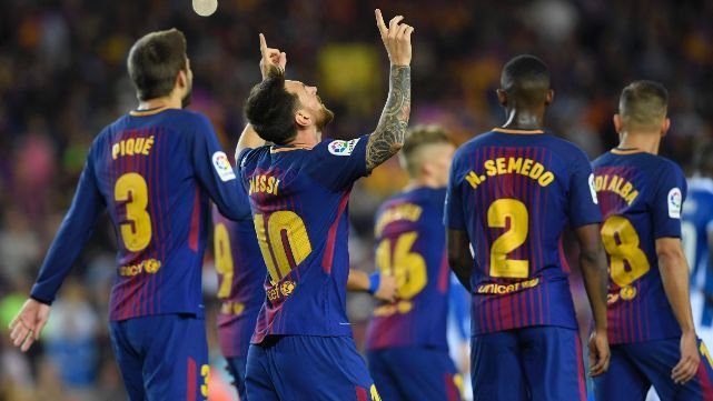 Messi la descosió y marcó triplete en el clásico catalán