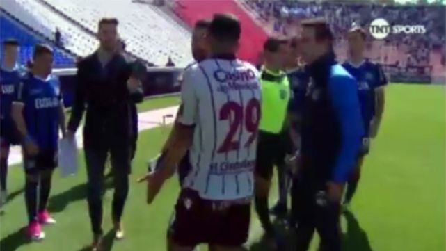Vestuarios de Godoy Cruz y Talleres 