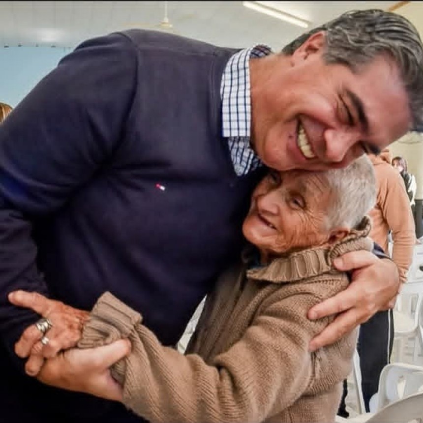 Bullrich en la lona Capitanich asumirá como Senador, el intento de LLA no prosperó en Comisión